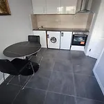 Cozy Private Self-contained Vakantiehuis Tallaght