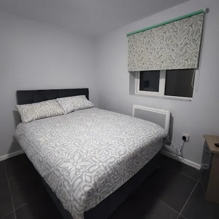 Cozy Private Self-contained Semesterbostad Tallaght