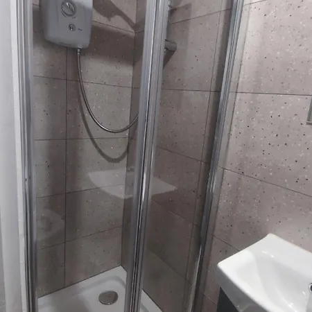 Cozy Private Self-contained