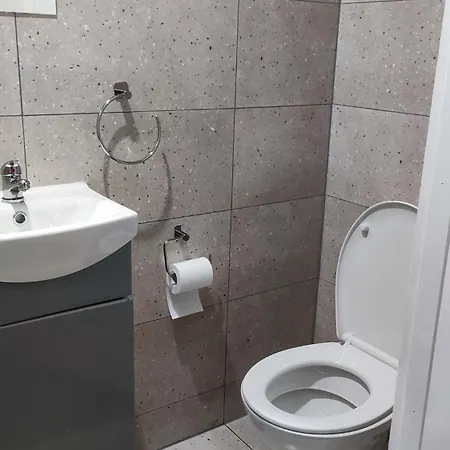 Cozy Private Self-contained