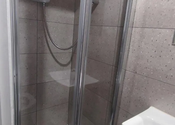 Cozy Private Self-contained