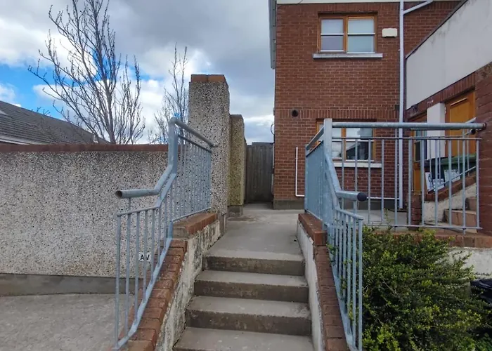 Cozy Private Self-contained